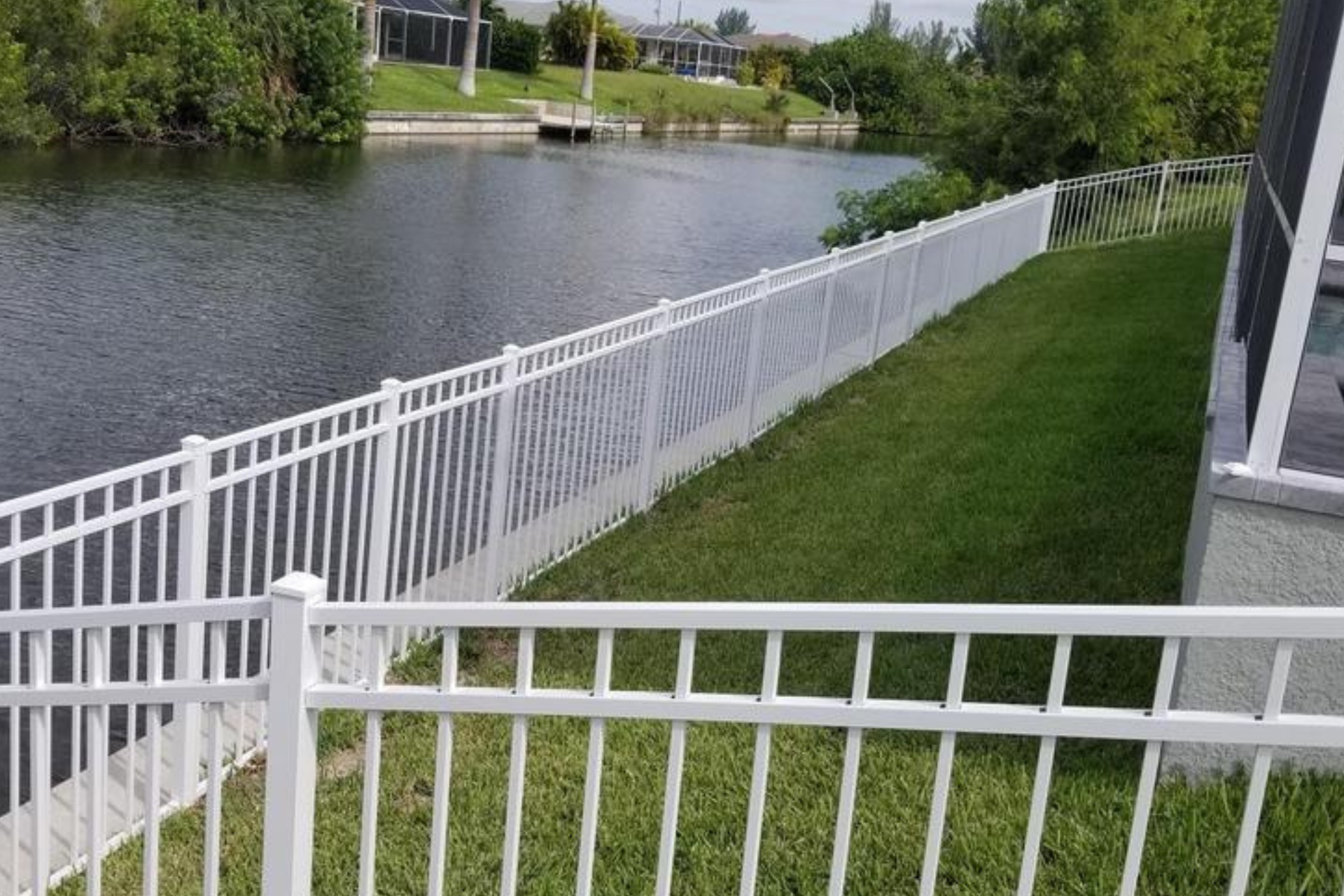 Residential Aluminum Fencing | Eagle Fence