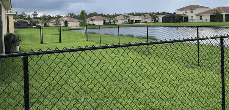 chain link fencing