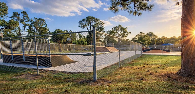 commercial chain link fence