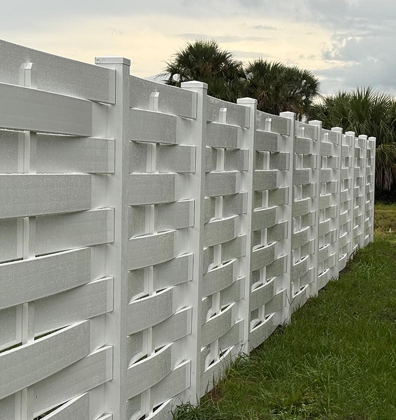elegant vinyl fence for SWFL home